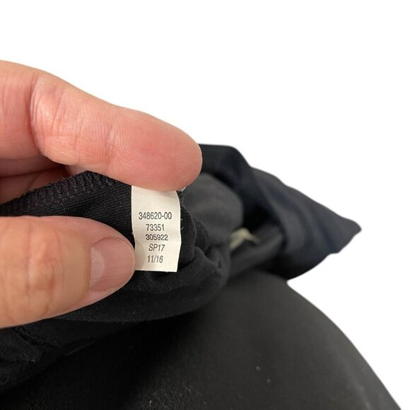 Athleta Metro Jogger Cargo Pants Size Medium Black Elastic Waist Zip Pocket Yoga - Picture 5 of 10